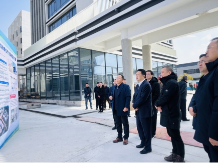 市委书记杨宏星率队赴铜陵科创产业园调研项目建设、科技创新和为企服务工作